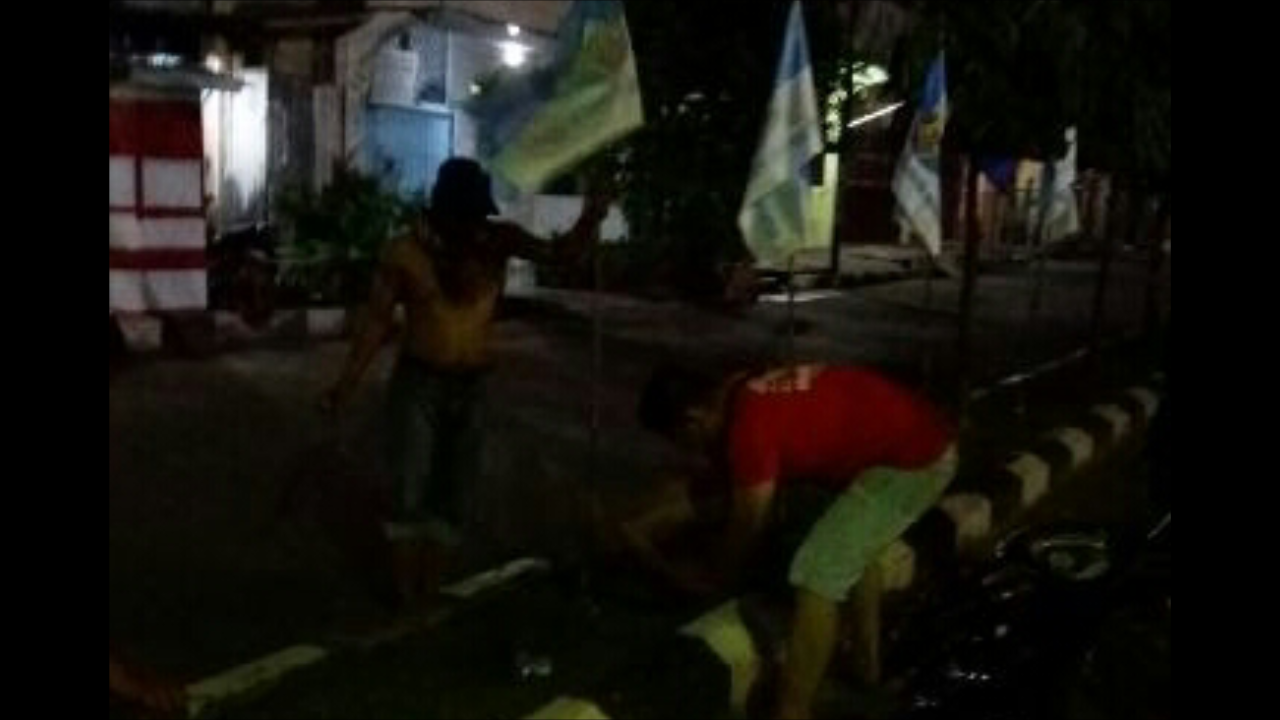 Tak kenal waktu, jajaran pemuda KNPI Rohil terus bersiap memeriahkan acara pelantikan DPD II KNPI Rohil